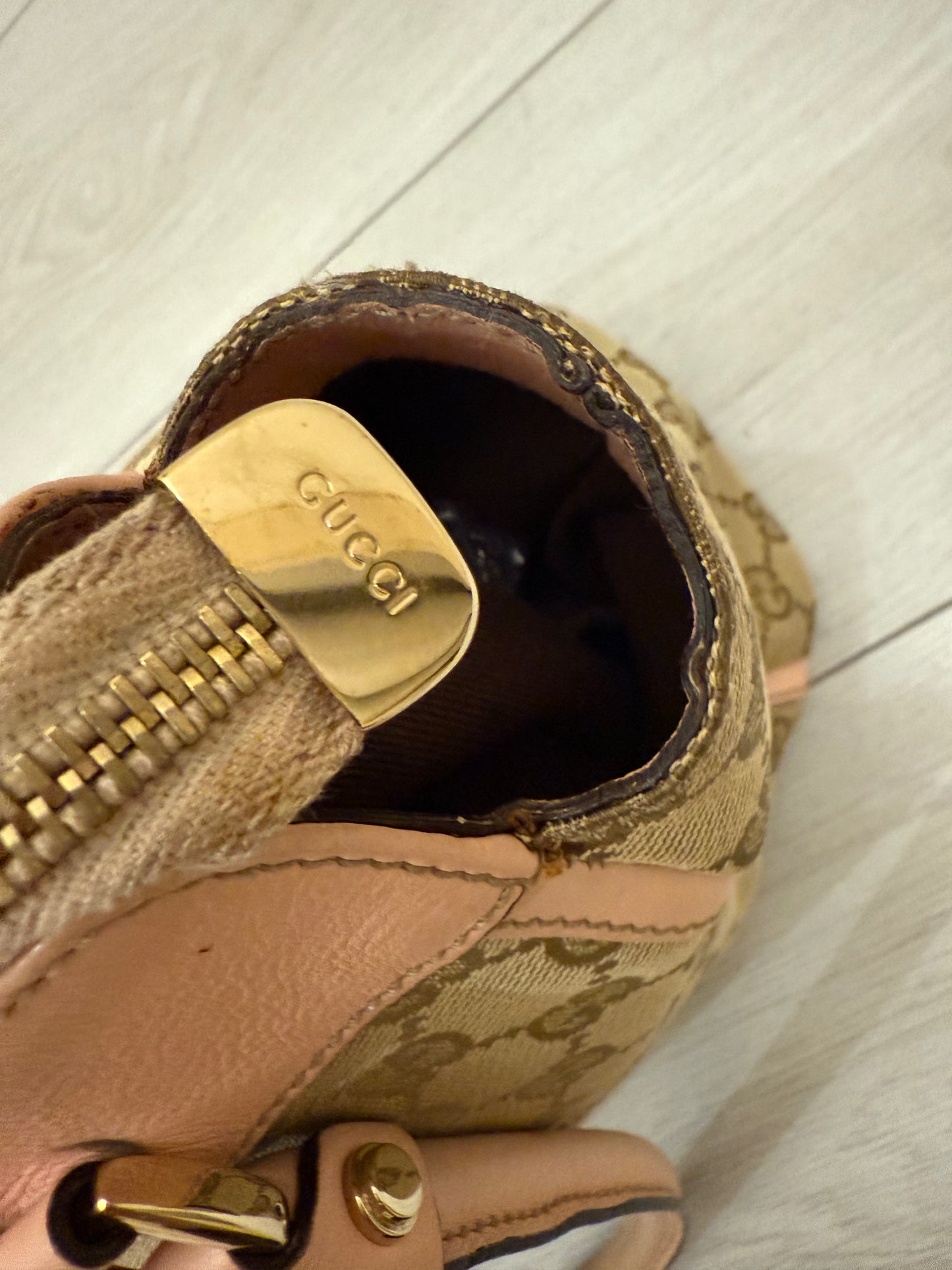 Gucci Abbey Monogram Pink Shoulder Bag