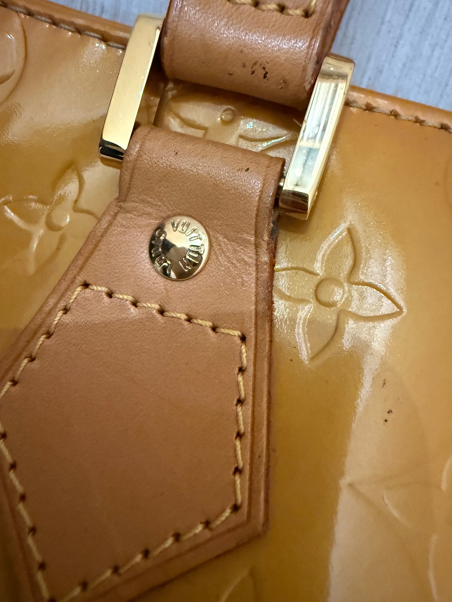 Louis Vuitton Vernis Houston Shoulder Bag