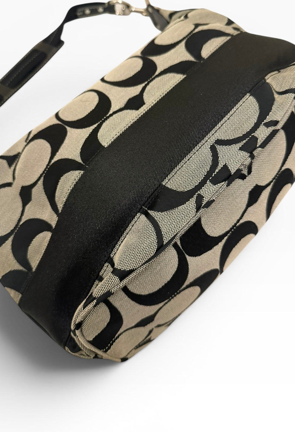 Coach Signature Hobo Stripe Shoulder bag