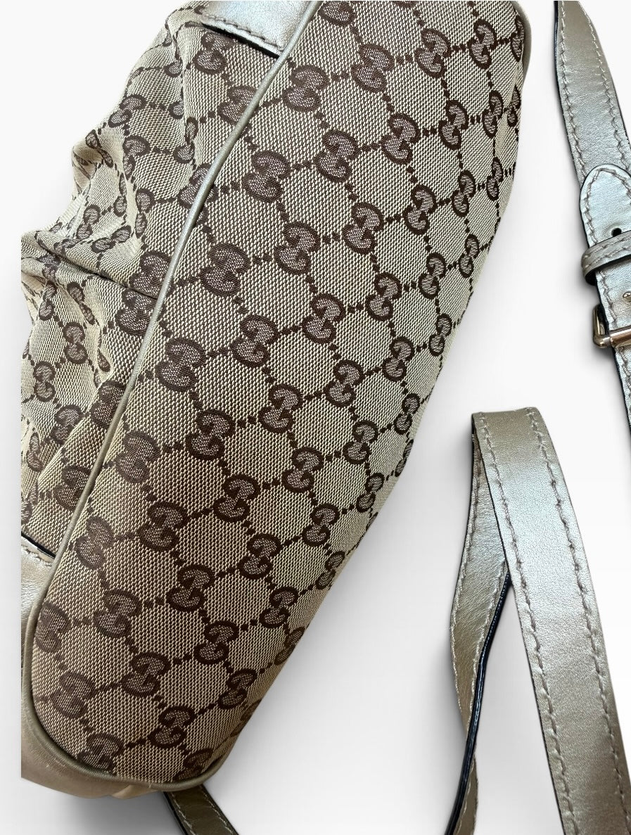 Gucci Sukey 2-Way Shoulder Bag