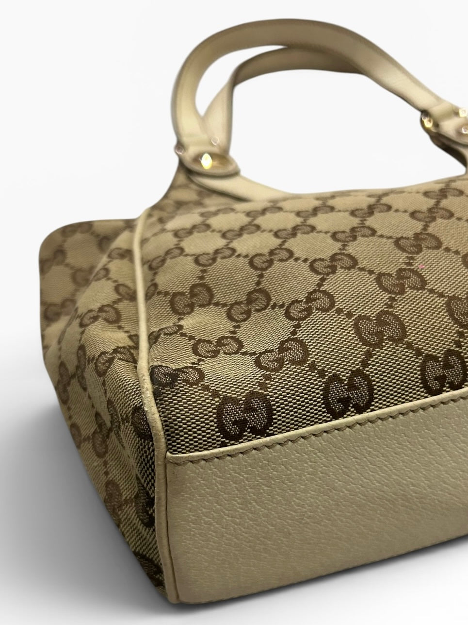 Gucci Charmy