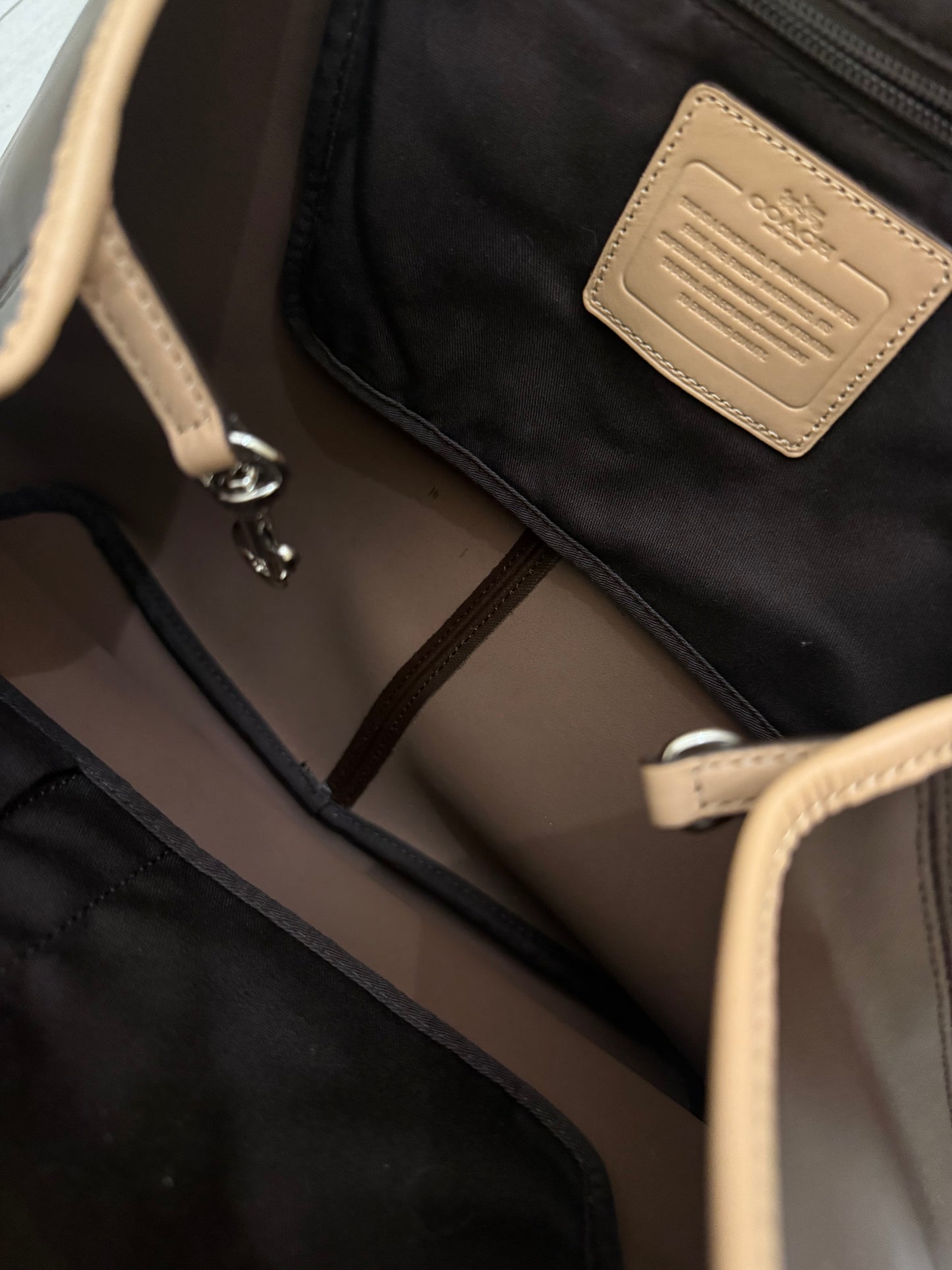 Coach Metro Saffiano