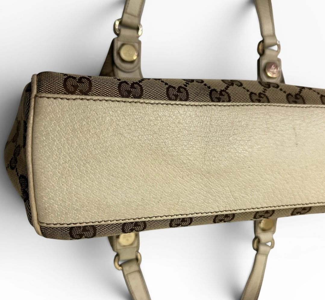 Gucci Charmy