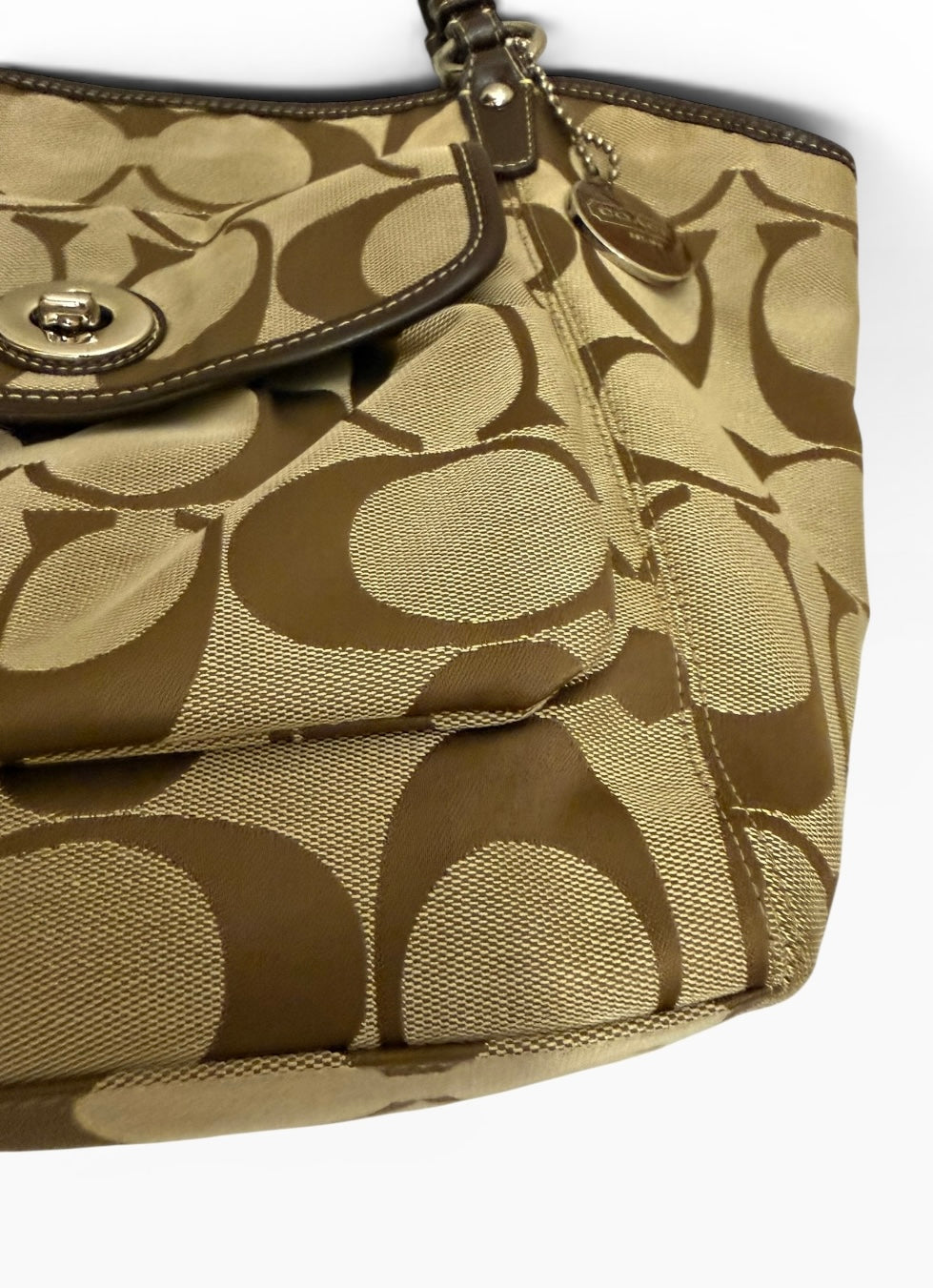 Coach Leah Signature Shoulder Bag