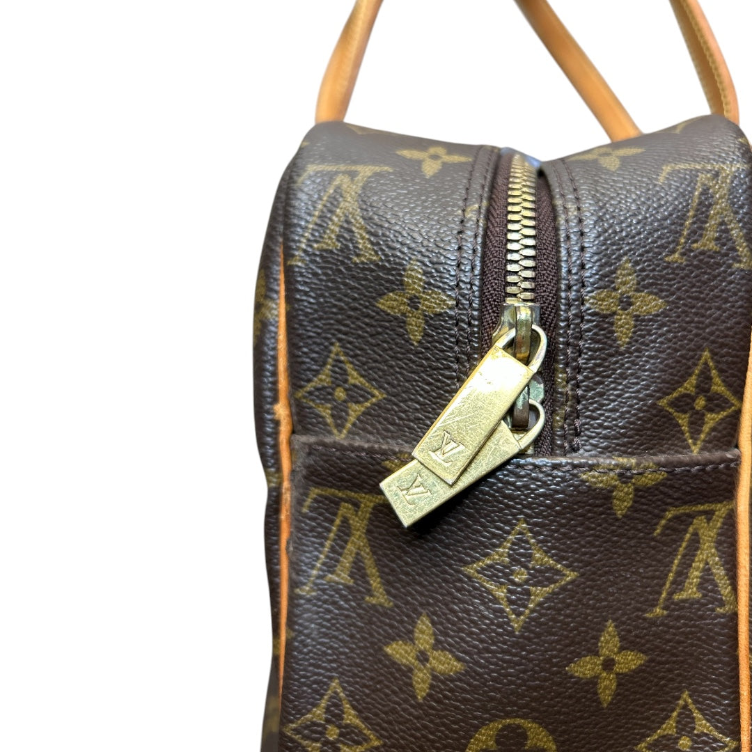 Louis Vuitton Cite GM Shoulder Bag