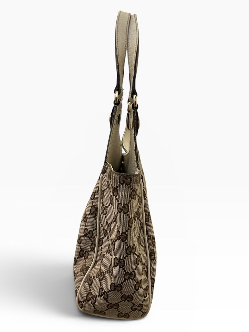 Gucci Charmy