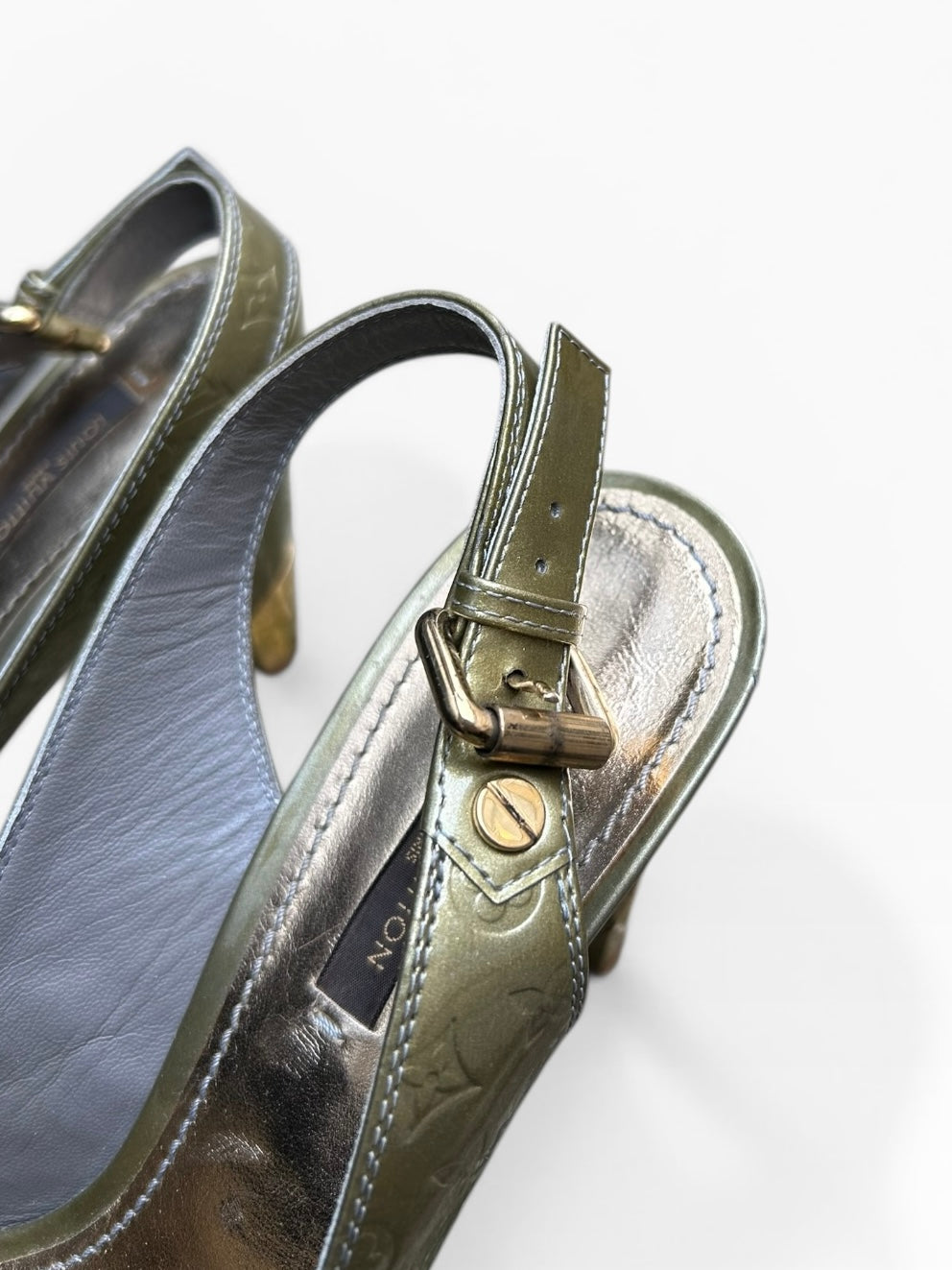 Louis Vuitton Vernis Slingback Heels