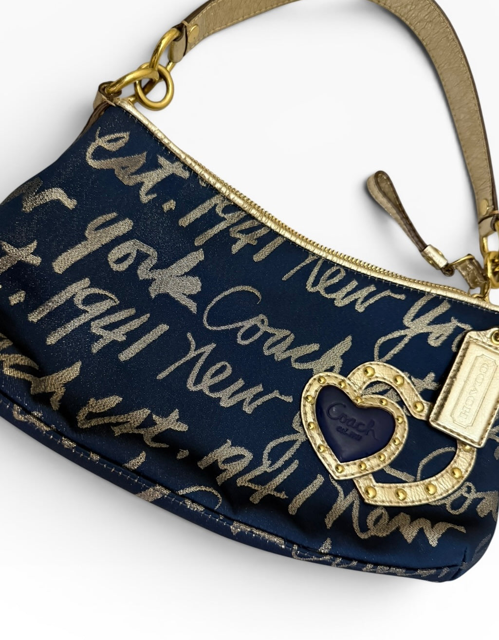 Coach Get Carried Away Heart Pochette