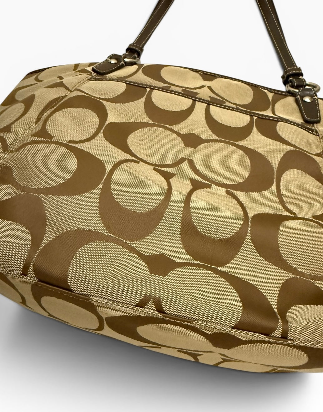 Coach Leah Signature Shoulder Bag