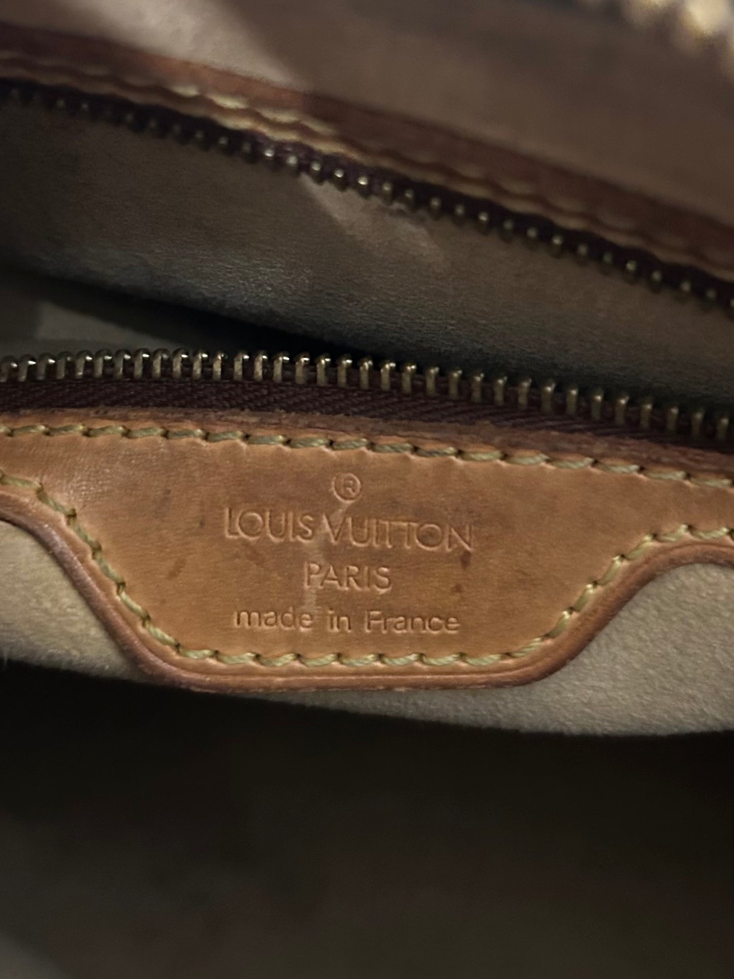 Louis Vuitton Looping MM
