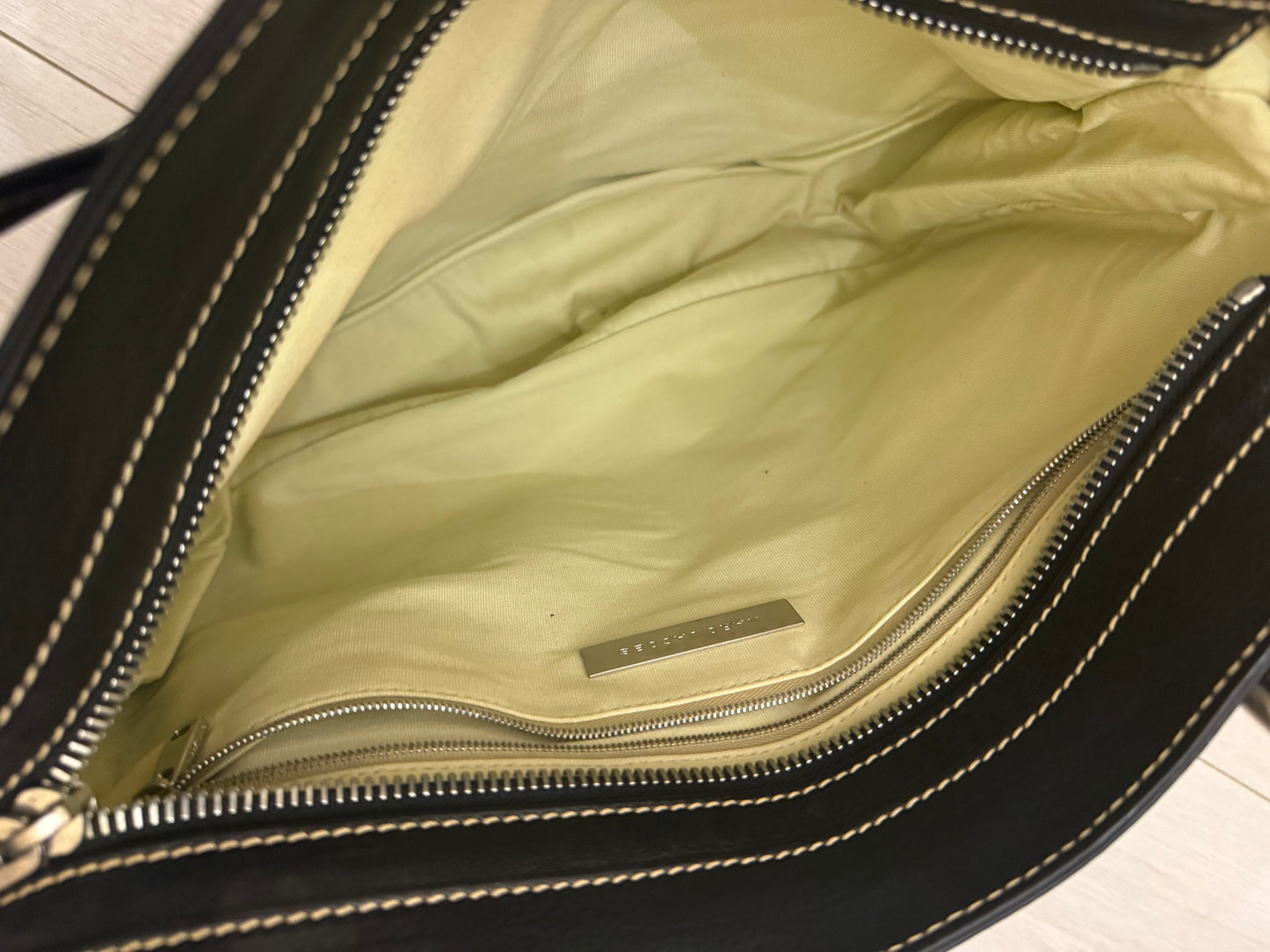 Marc Jacob’s Contrast Stitch Bag
