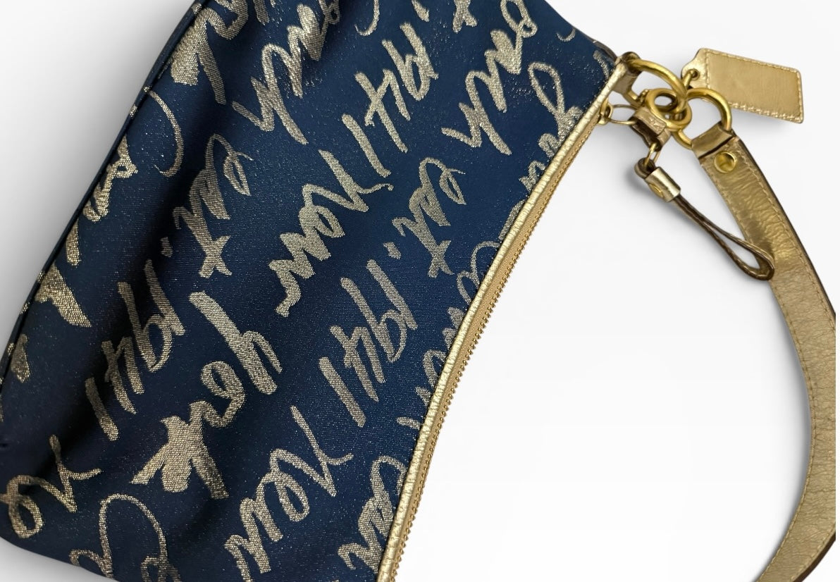 Coach Get Carried Away Heart Pochette