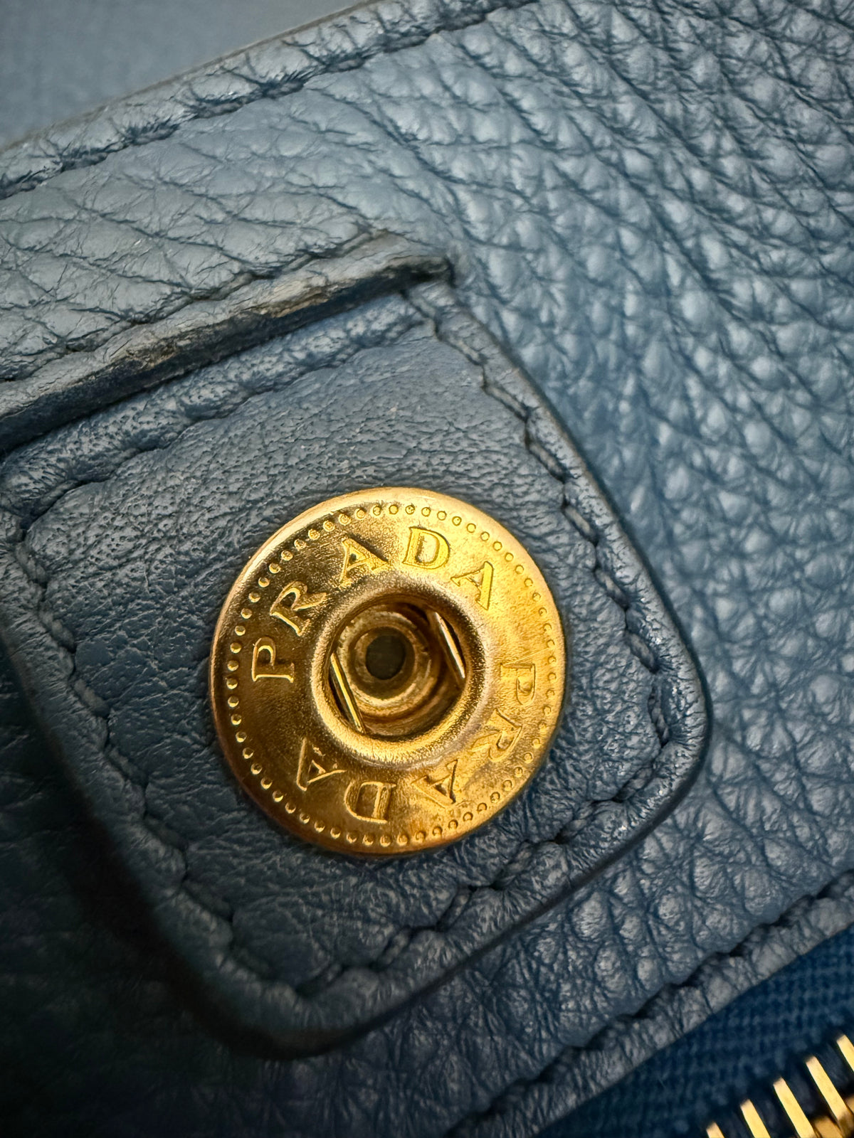 Prada Vitello Daino