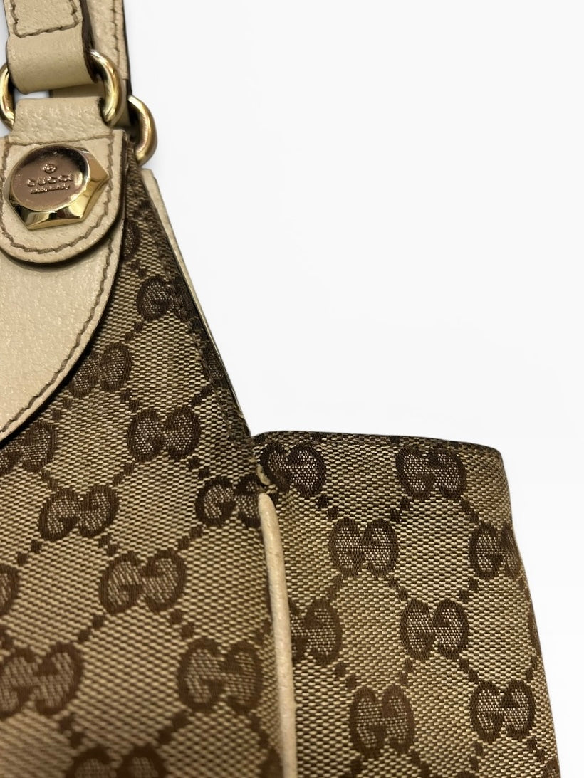 Gucci Charmy