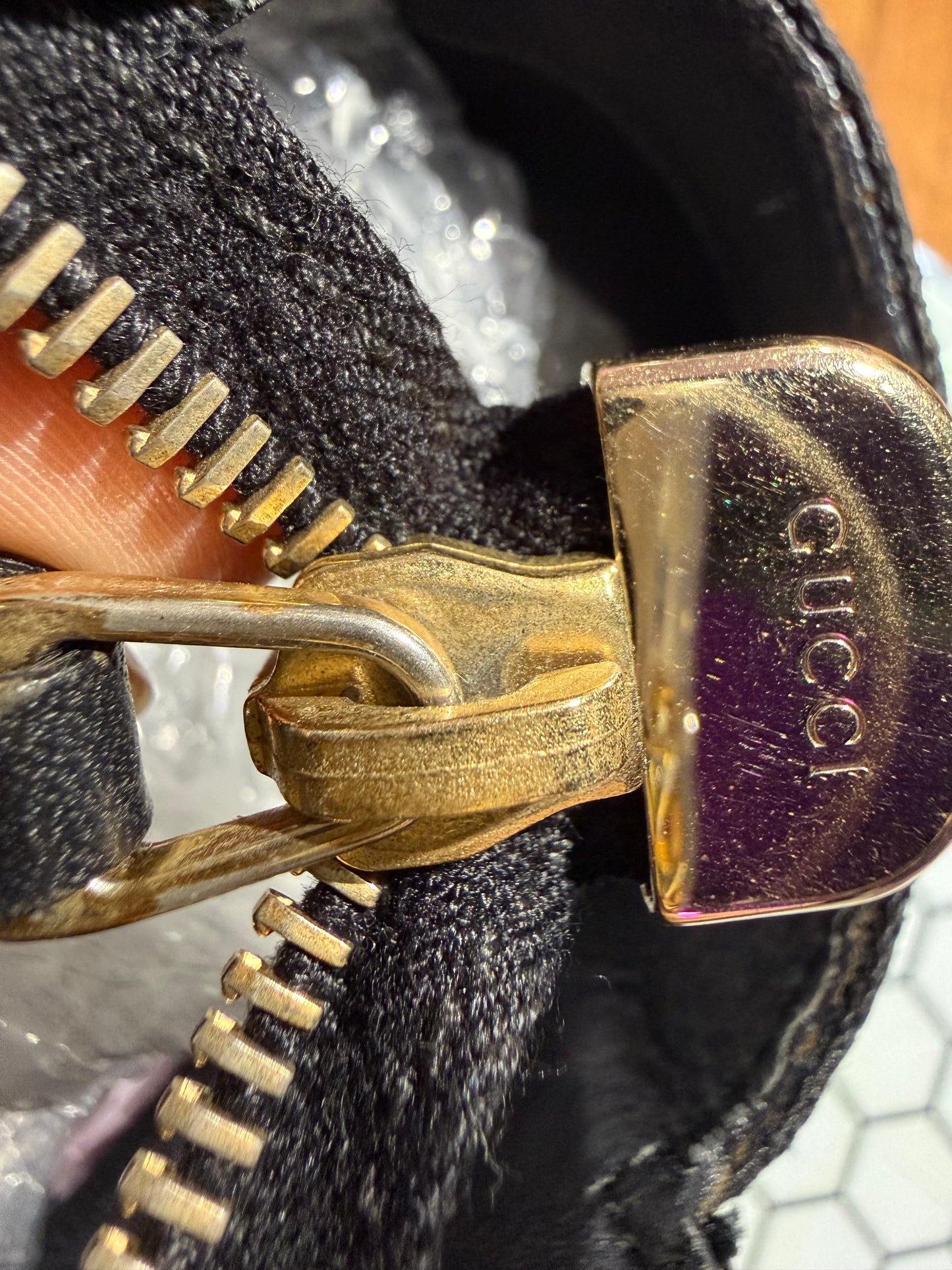 Gucci Abbey Black Shoulder Bag