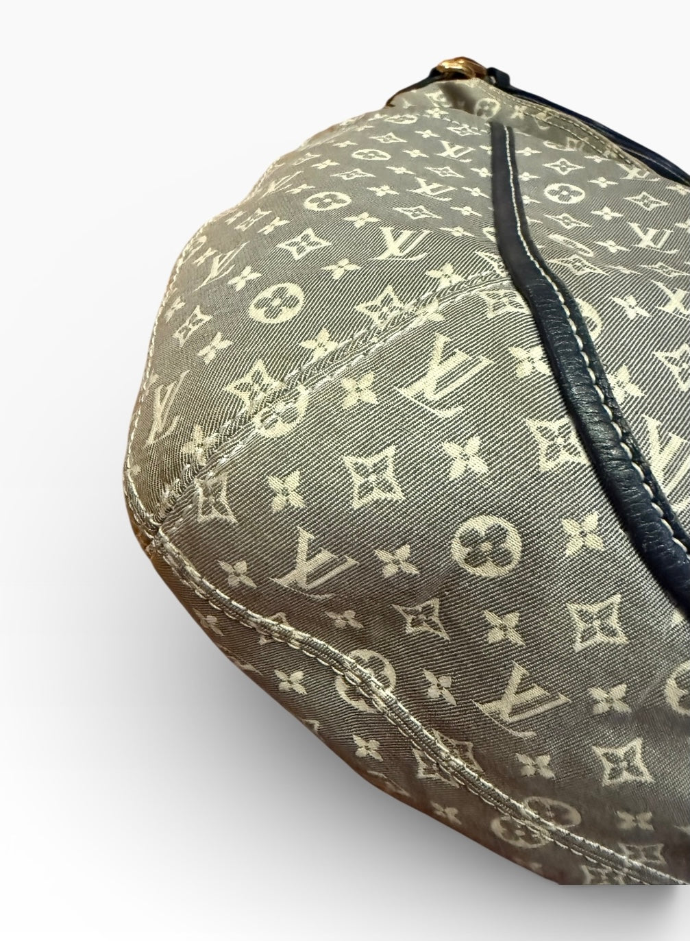 Louis Vuitton Monogram Idylle Romance Shoulder Bag