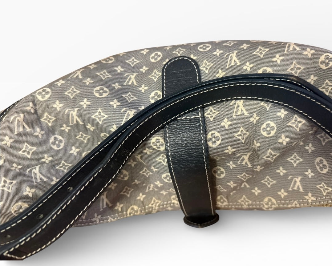 Louis Vuitton Monogram Idylle Romance Shoulder Bag