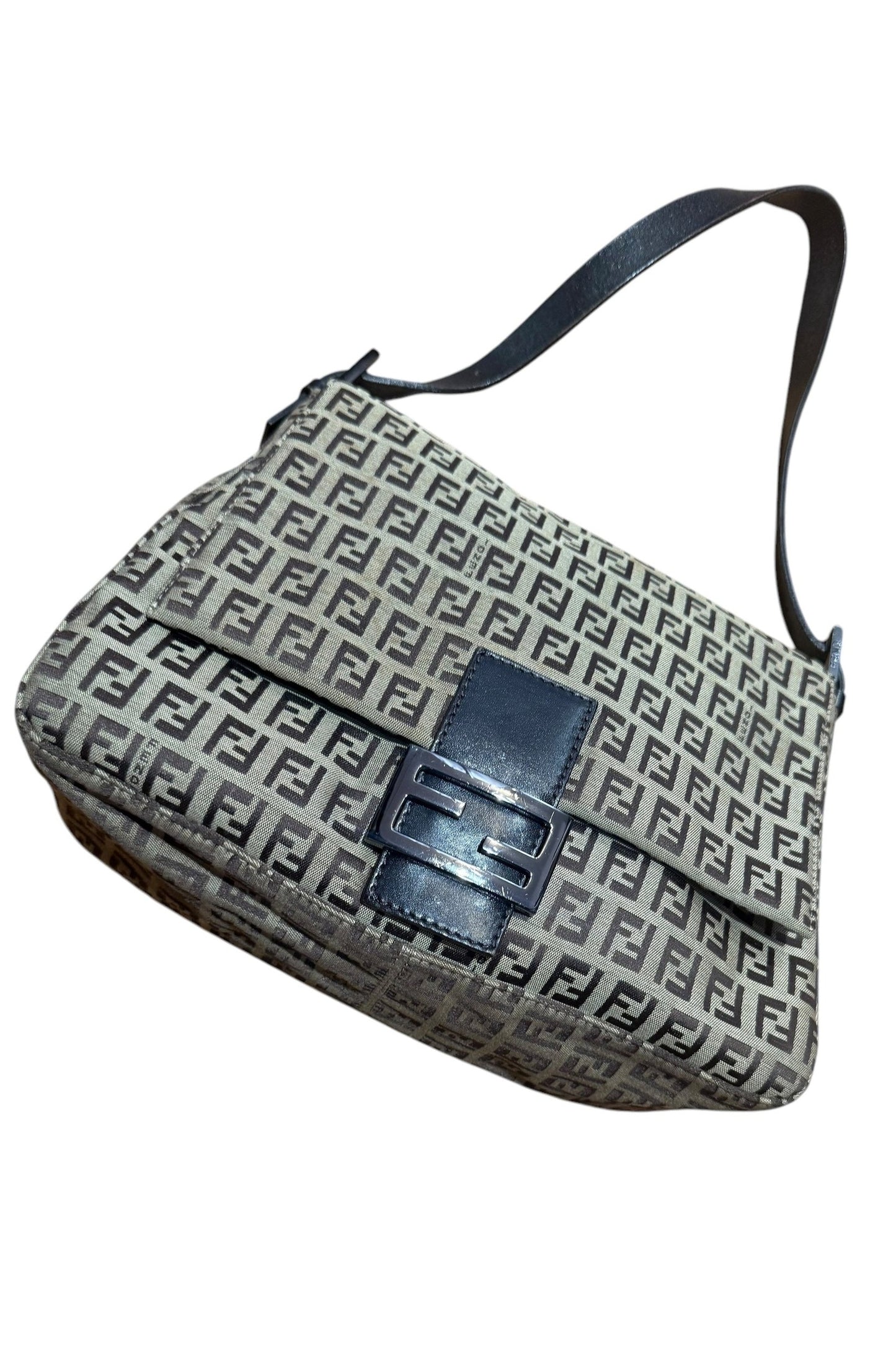 Fendi Mamma Baguette Shoulder Bag