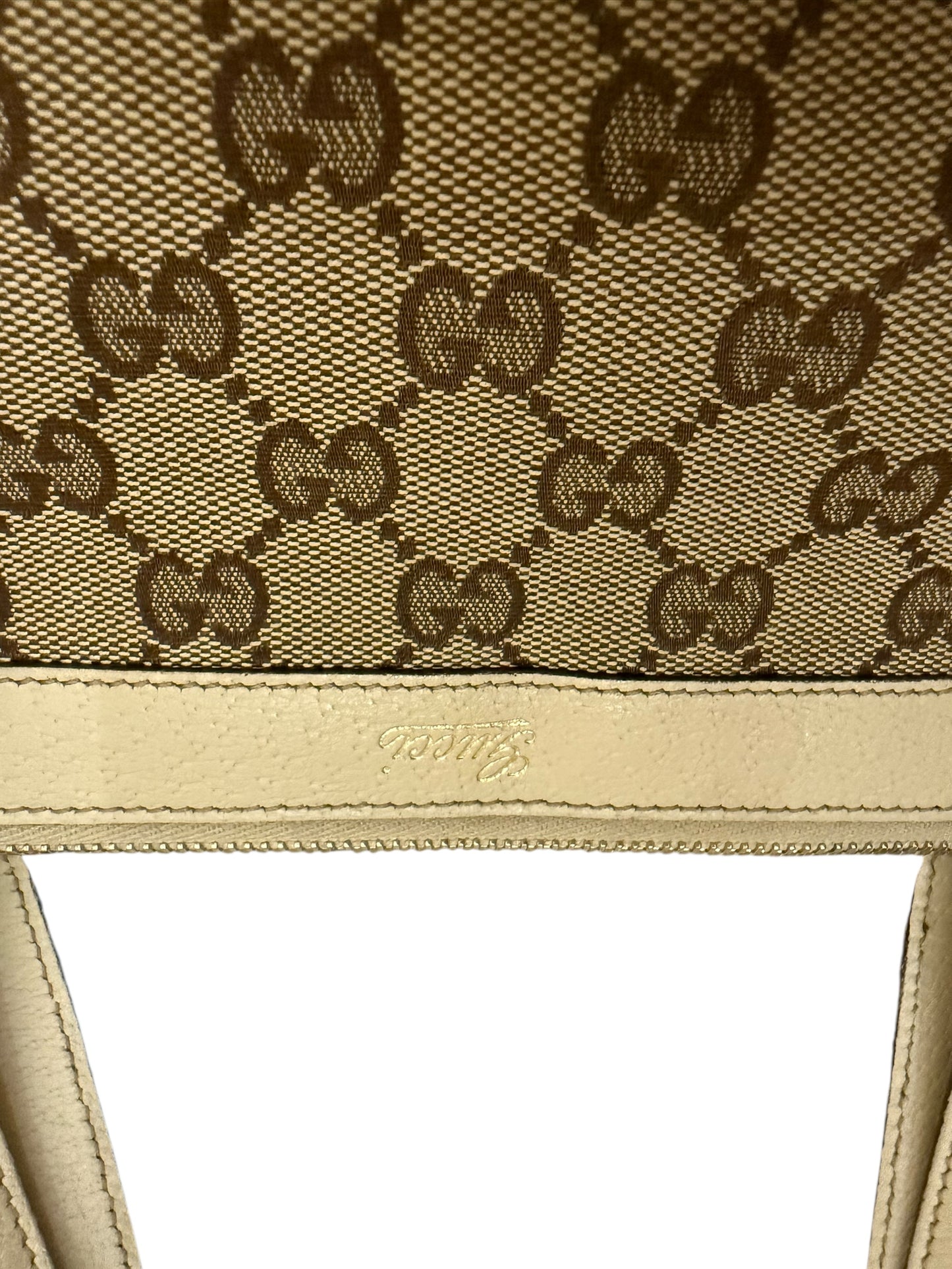 Gucci Abbey Monogram Shoulder Bag- white leather